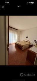 Set camera da letto in legno massiccio