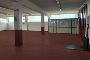 Capannone produttivo di 600mq con cortile 