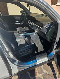 Mercedes benz glb 200
