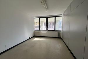 UFFICIO A DESENZANO DEL GARDA