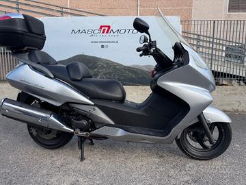 Honda Silver Wing 400