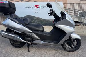 Honda Silver Wing 400