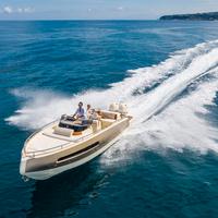 Barca Invictus Yacht GT280S+Twin Yamaha P.Consegna