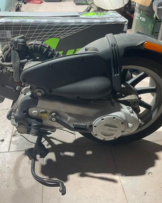 Blocco motore piaggio liberty 50 4t