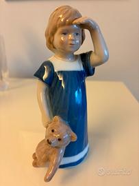 Royal Copenhagen 676