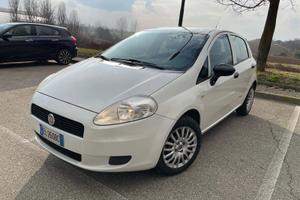 Fiat Grande Punto 1.2 Benzina 2011 neopatentati