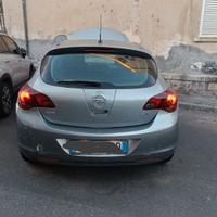Opel Astra 1.7 125cv anno 2011