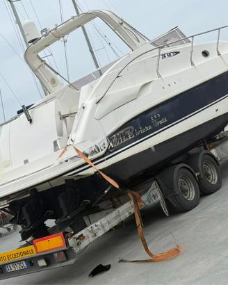 Barca manó marine