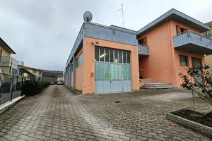 V 2458 - collemarino