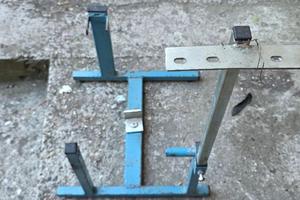 Cavaletto montaggio motore vespa