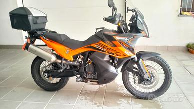 KTM 890 ADVENTURE