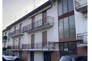Immobile in asta di 130 m² con 3 locali a Malnate