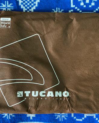 Tucano Second Skin Opera Neo Pelle Folder Cover 13