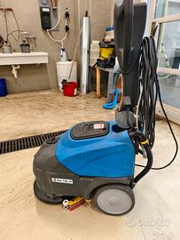 LAVAPAVIMENTO professionale 