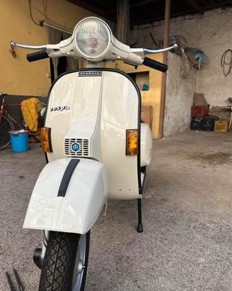 Vespa px125e