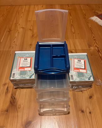 Organizzatore materiale da cancelleria + 23 blocch