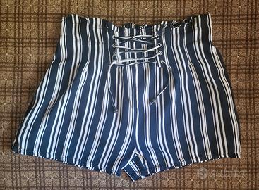 pantaloncini corti