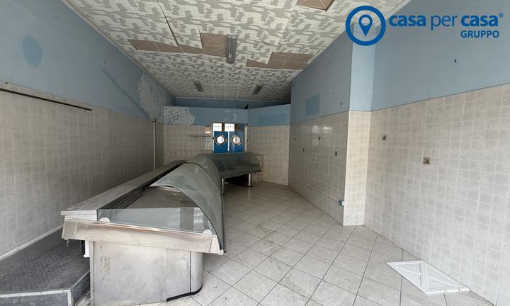 Negozio in pieno centro al piano terra!