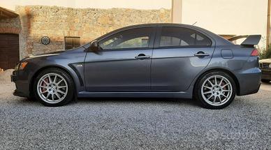 MITSUBISHI LANCER EVOLUTION X MANUALE