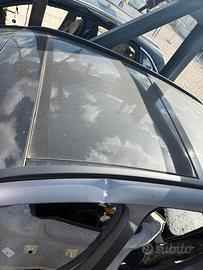 Tettuccio panoramico apribile Mercedes Gla 2023