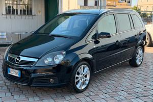 Opel Zafira 1.9 16V CDTI 150CV Cosmo