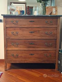 Cassettiera antica restaurata con marmo