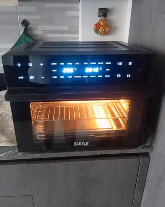 Forno friggitrice ad aria calda