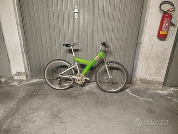 MTB ammortizzata 26