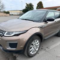 Land Rover Range Evoque 2.0 TD4 180 CV 5p. Pure