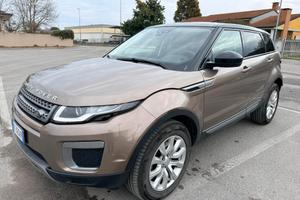 Land Rover Range Evoque 2.0 TD4 180 CV 5p. Pure