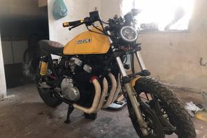 Cafe racer Suzuki gs 1100