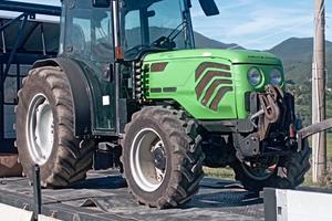 trattore Deutz Famr