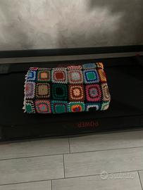 Coperta in lana fatta a mano e cucita a mano