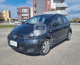 TOYOTA Aygo 1.0 12V VVT-i 5 porte Sol