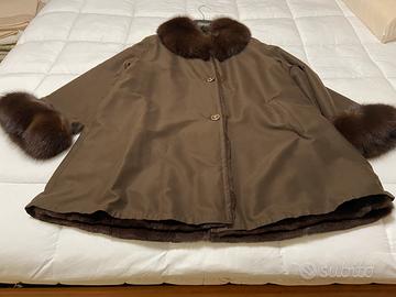 Cappotto con interno eco-pelliccia