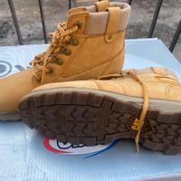 Scarpe CATERPILLAR  misure 36