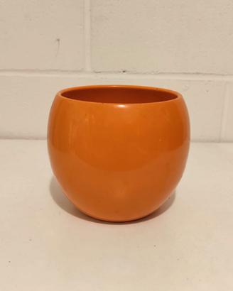 Vaso arancione in ceramica 
