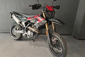 Nuova Qj Motor MOTARD 125 OPERAZIONE 50%