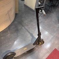 Monopattino Ninebot g 30