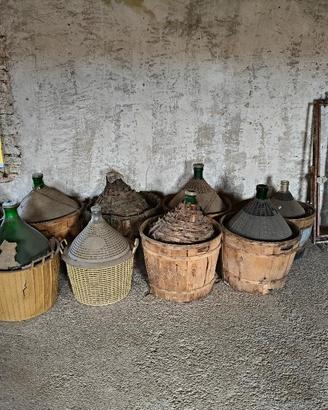 damigiane a che se le porta via