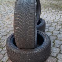 Pneumatici Bridgestone 225/45 R17