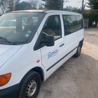 Mercedes Vito 8 posti