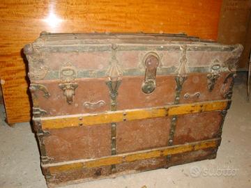 Baule fine Ottocento