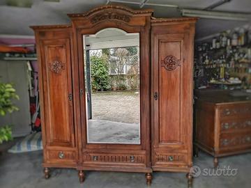 Armadio Vintage 3 ante e specchio Camera da Letto