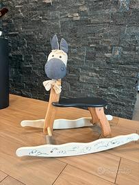 Cavallino a dondolo in legno