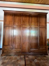 Armadio arte povera legno massiccio