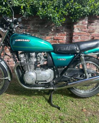 Kawasaki KZ650 B1 1977 originale + ricambi.