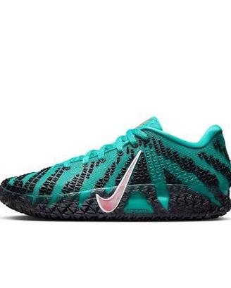 Scarpe da basket nuove