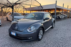 VOLKSWAGEN - Maggiolino - 1.6 TDI DSG Design