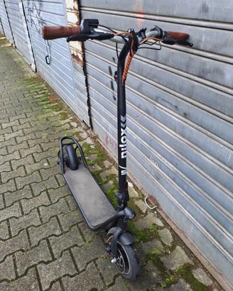 Monopattino elettrico Nilox